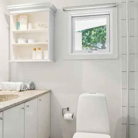 3 Bedroom Lovely In Nex