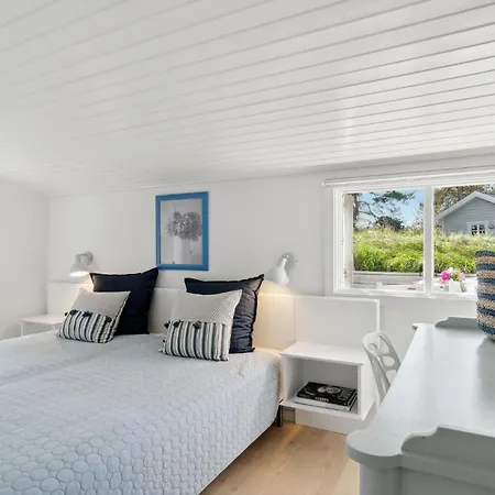 3 Bedroom Lovely In Nex